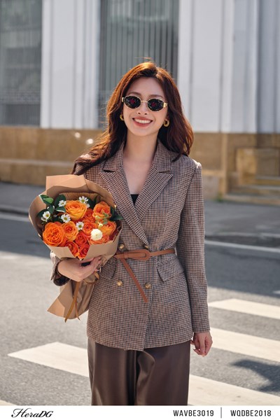 Hiển thị chi tiết cho Áo vest dạ kẻ dáng suông Ảnh của Áo vest dạ kẻ dáng suông